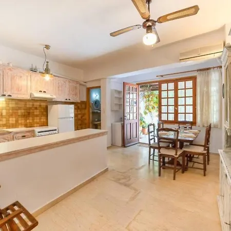 Apartment Fortezza Garden